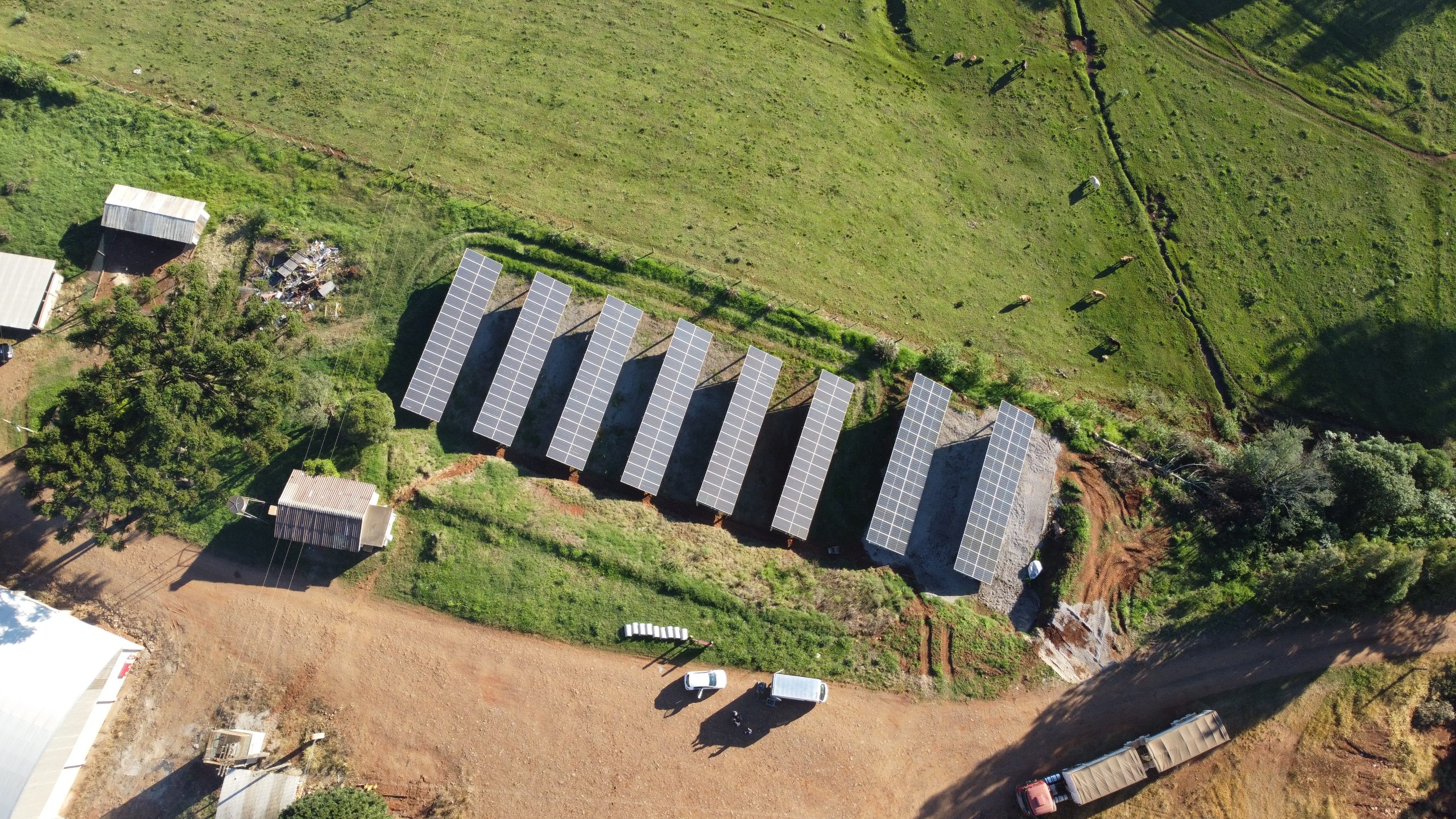 Usina de energia solar em solo executada pela BRG